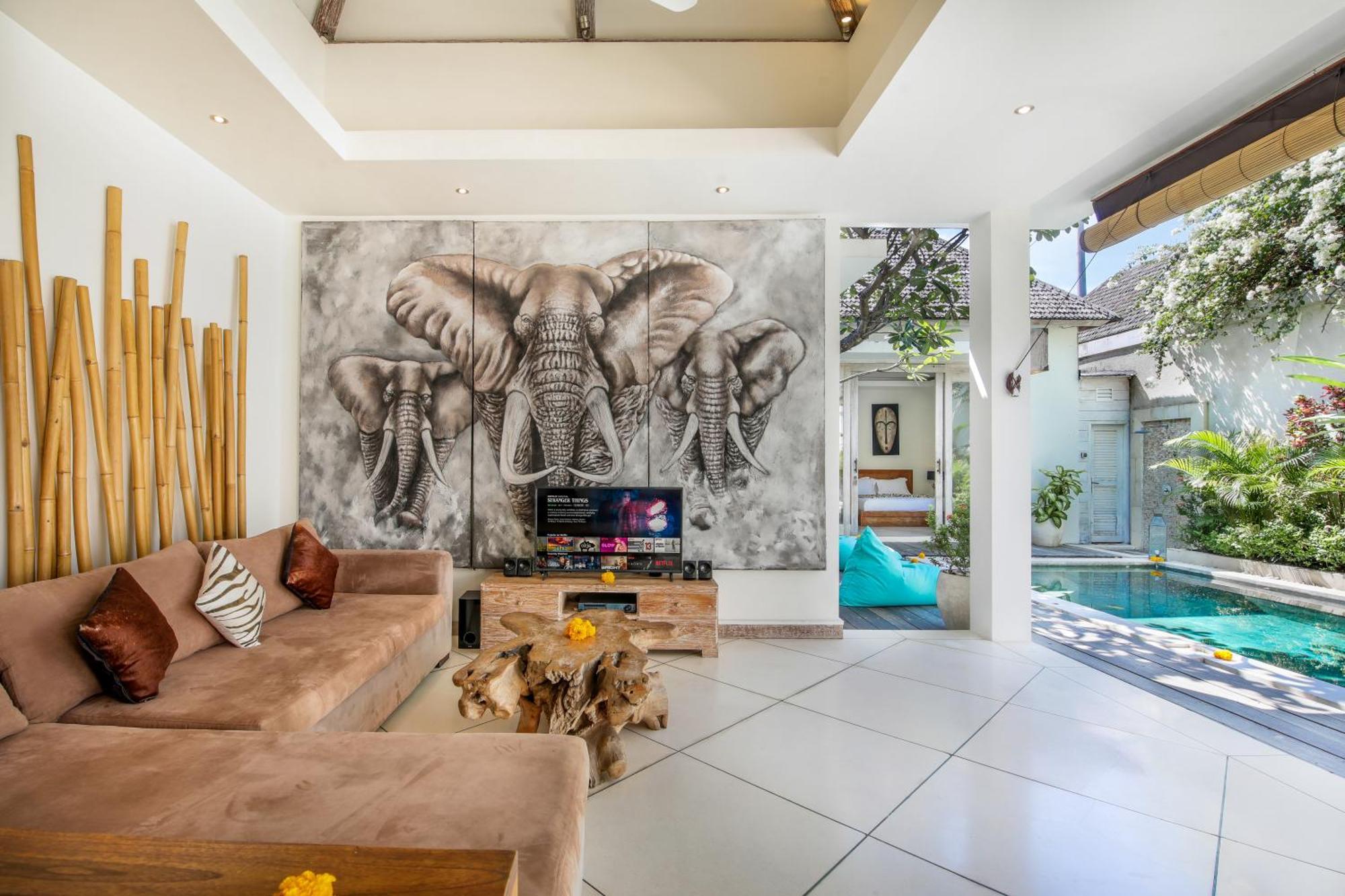 Safari Seminyak